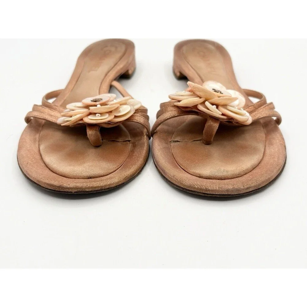 Chanel Peach Pink Sandals w/ CC Logo Shell Button Accents Y2K Sz EU 36